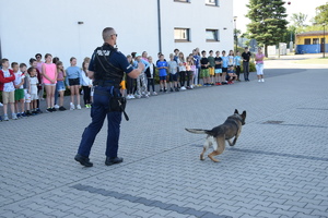 policjanci podczas spotkania