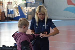 policjanci podczas spotkania