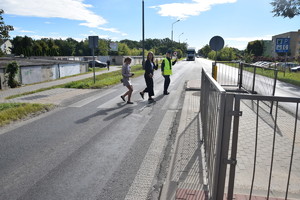 policjanci w rejonie szkół