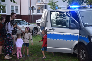 Dzień Dziecka z nowodworskimi policjantami