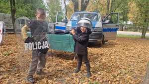 policjantki na pikniku