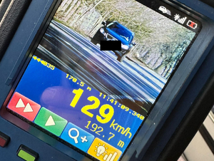 Zbyt szybka jazda -stracili prawo jazdy