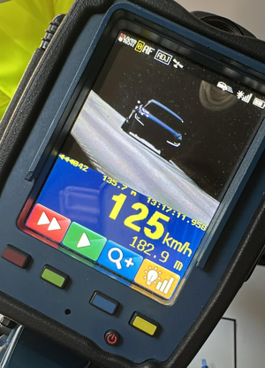 Zbyt szybka jazda -stracili prawo jazdy