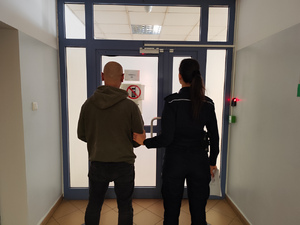 Kolejni poszukiwani zatrzymali przez nowodworskich policjantów