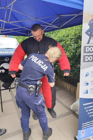 Dzień Dziecka z nowodworskimi policjantami