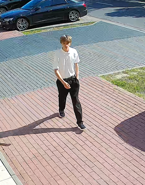 Rozpoznajesz tego mężczyznę? Zadzwoń do nas